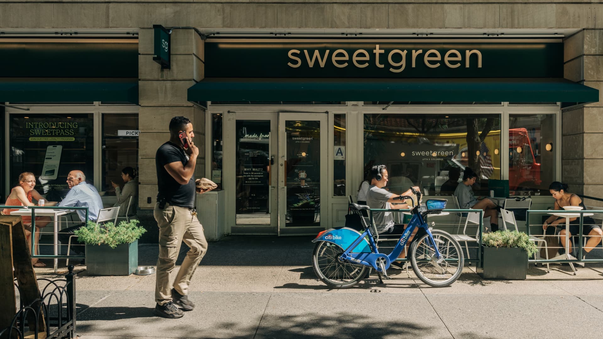 Sweetgreen股价飙升35%，此前该公司收入超出预期