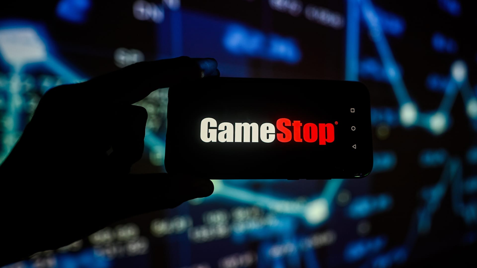 GameStop重新兴起的热潮让华尔街感到困惑。它“无法盈利”图标