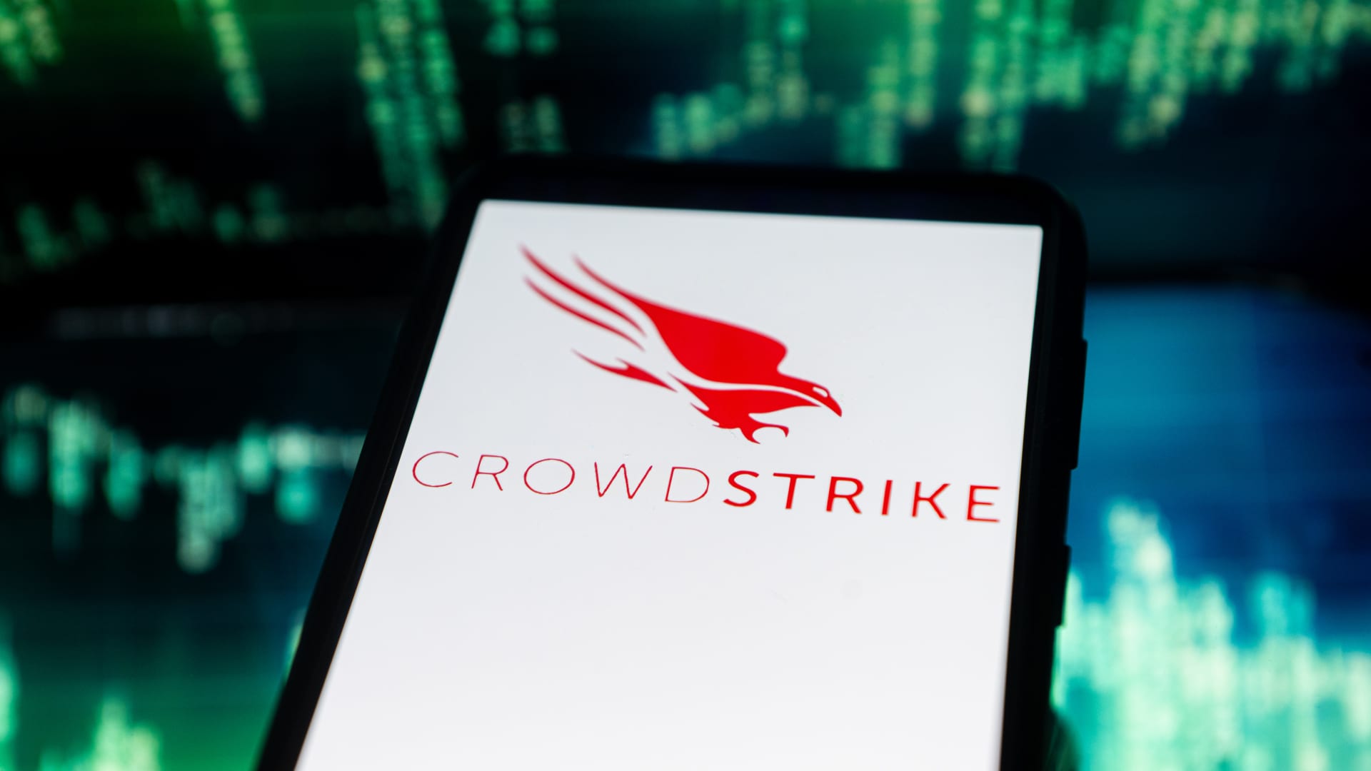 微软、CrowdStrike股价在全球企业遭受重大停电后盘前交易下跌图标