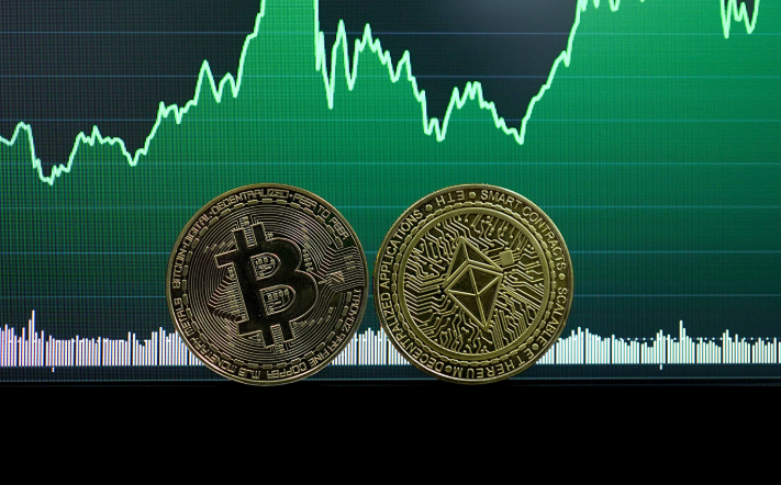 香港牌照争夺战白热化！以太坊ETF年内吸金51亿碾压黄金