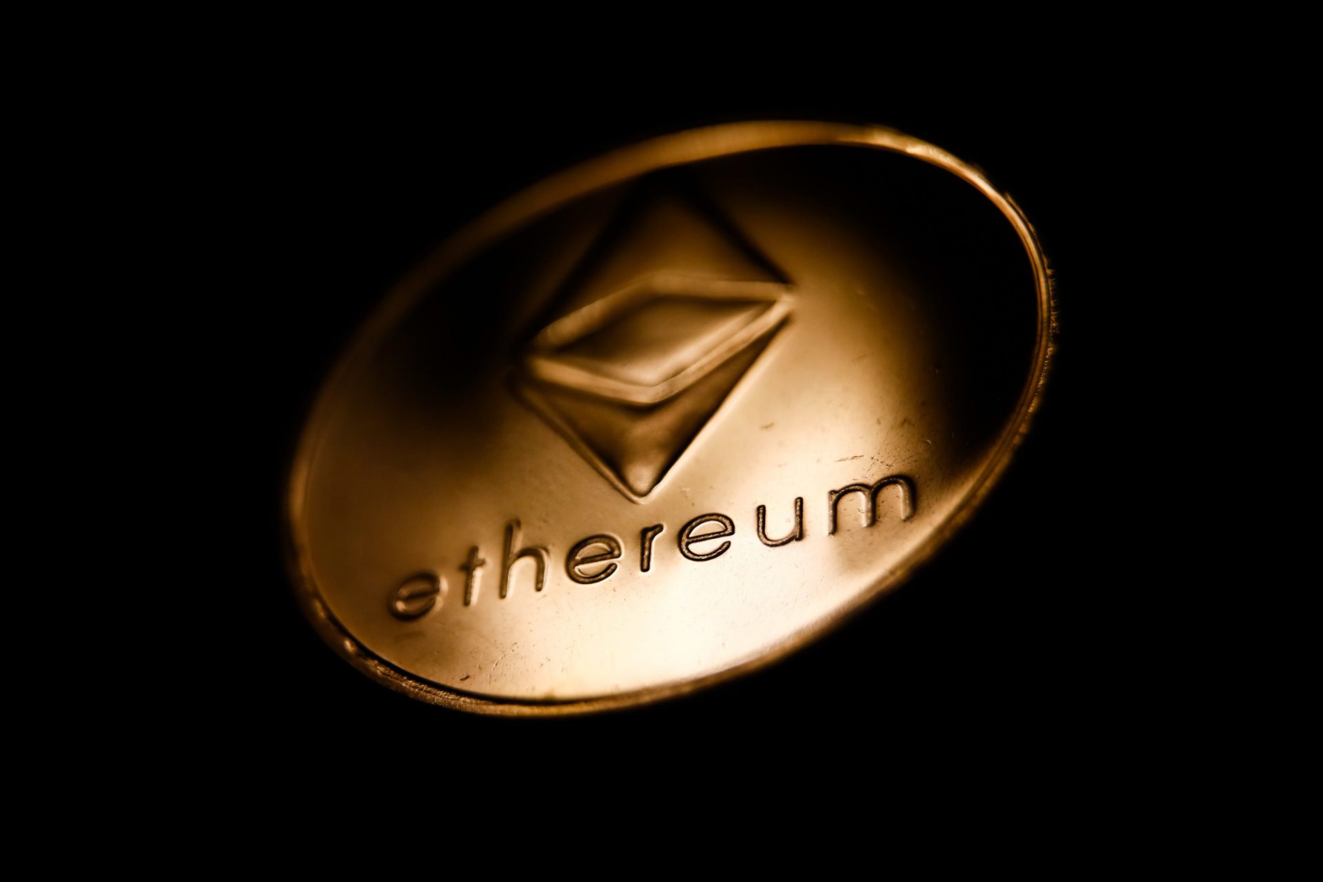 一个月内上涨 54.83%:以太坊 (ETH) 多头现在瞄准 8 月份 5000 美元?