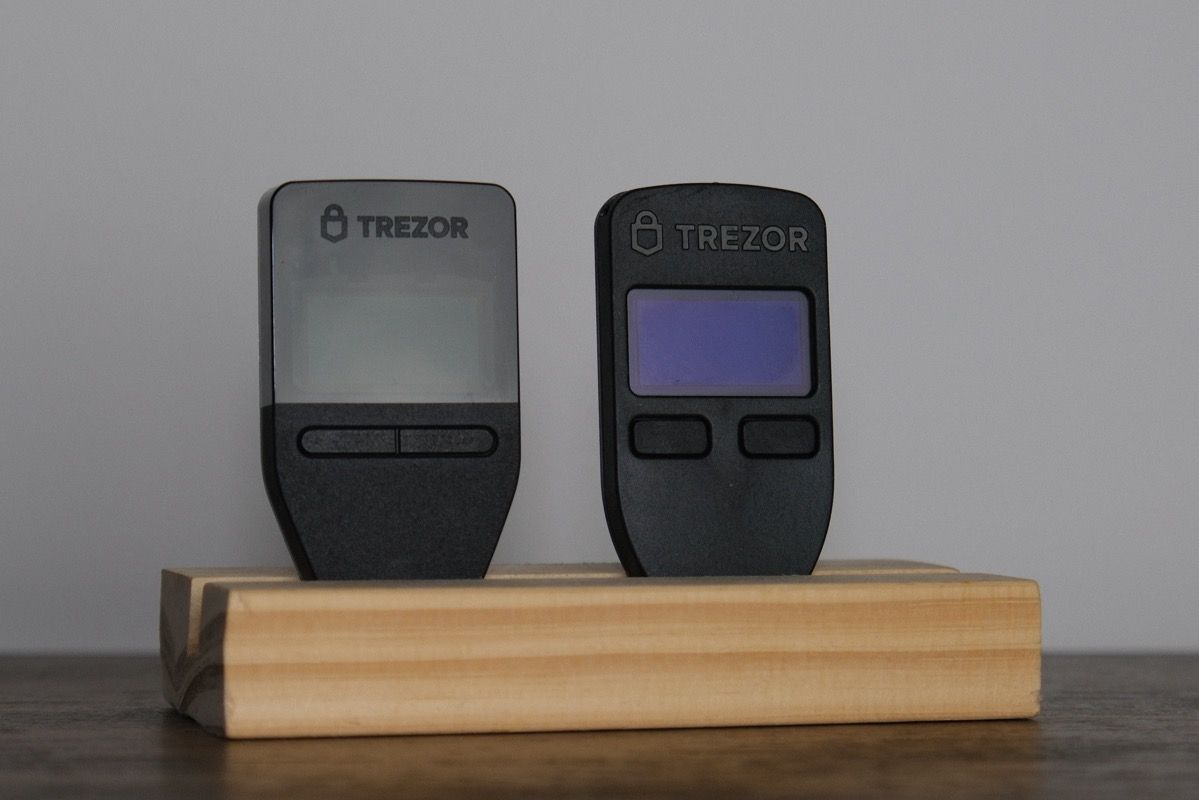 Trezor Safe 3 Review — The Affordable Hardware Wallet Built for Everyday Crypto Security