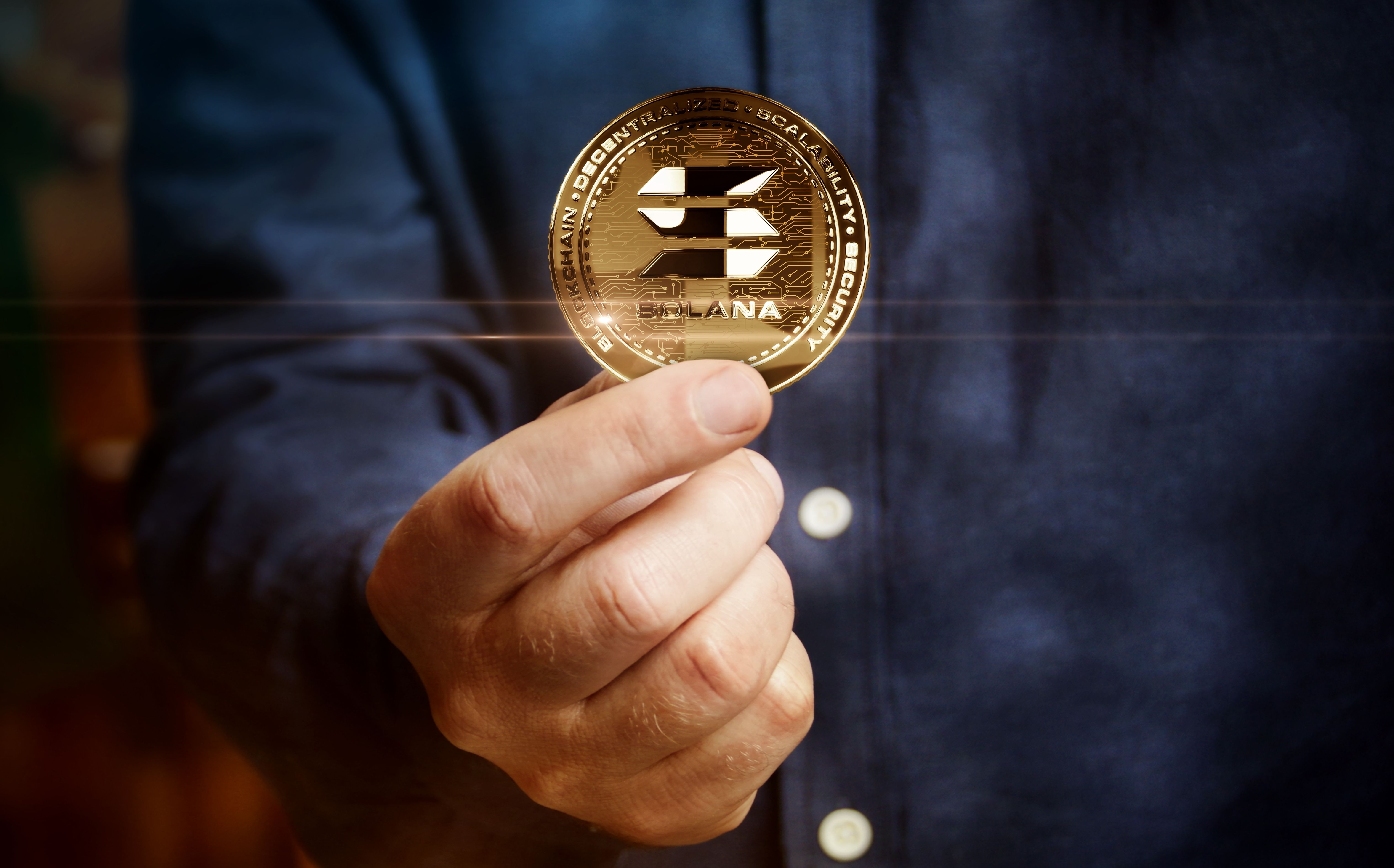 Grayscale’s Solana Trust ETF Launches on NYSE Arca, Offering 77% Staking Reward Returns