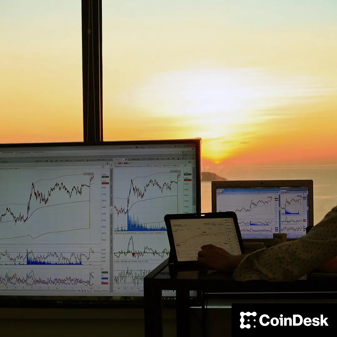 XRP 表现优于比特币，ETF 申报进入 20 天窗口期，有望突破 2.80 美元。