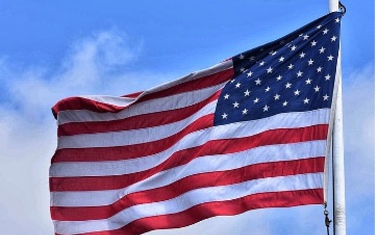 美国众议院通过临时拨款法案政府开启“漫长重启”