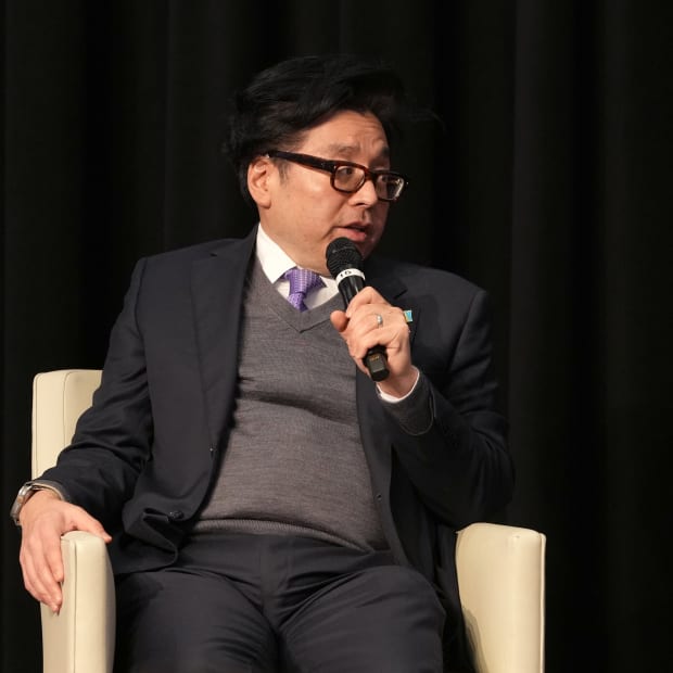 华尔街传奇人物力挺新任CEO后股市暴跌