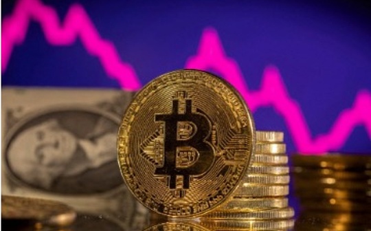 比特币跳水考验华尔街拥趸持币大户最近还加码买入