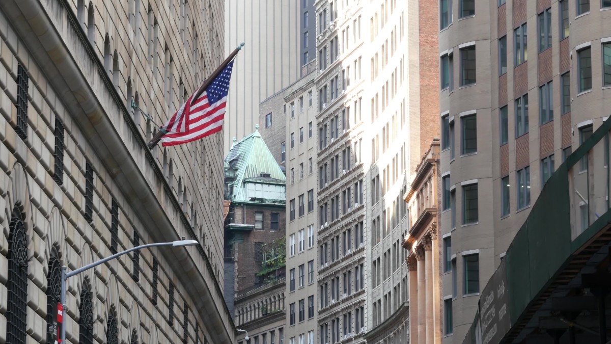 新的联邦指导意见允许银行使用加密货币支付费用。