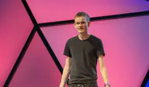 尽管市场下跌，Vitalik Buterin 仍有 98% 的财富投资于以太坊。