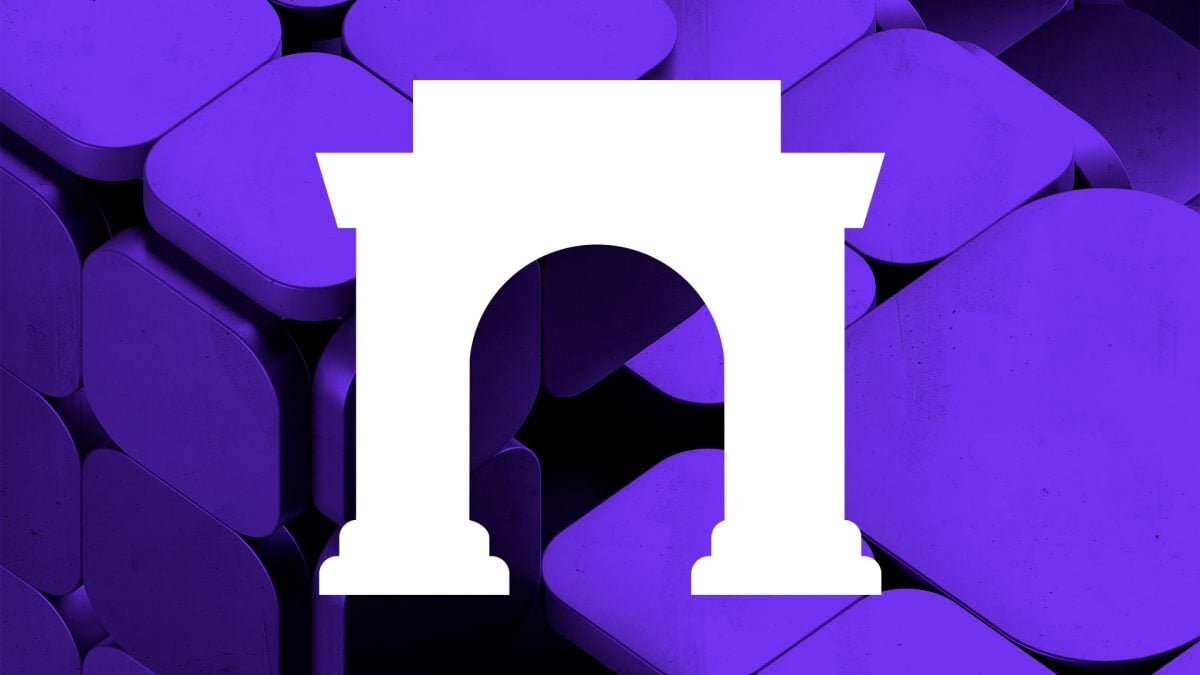 Farcaster 将业务重心从社交应用转向钱包服务，并指出其增长潜力巨大。