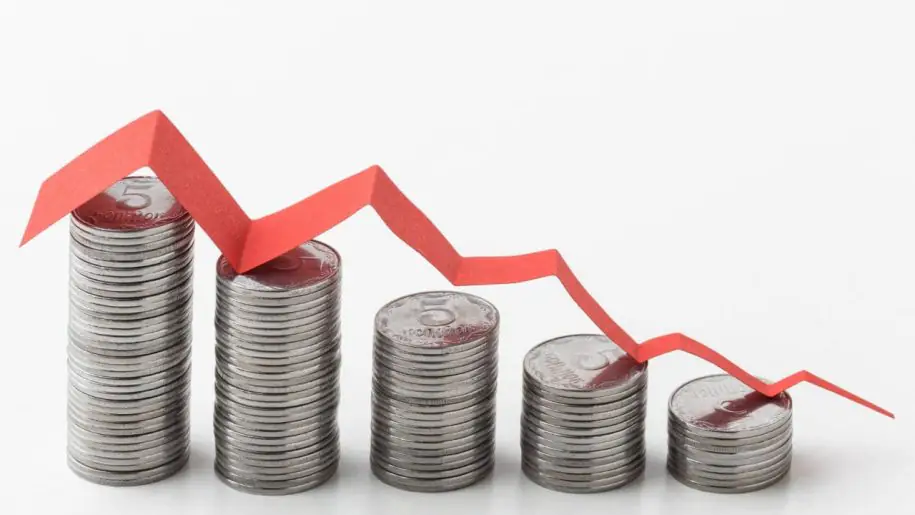 经济学家称，失业率上升预示着经济衰退风险