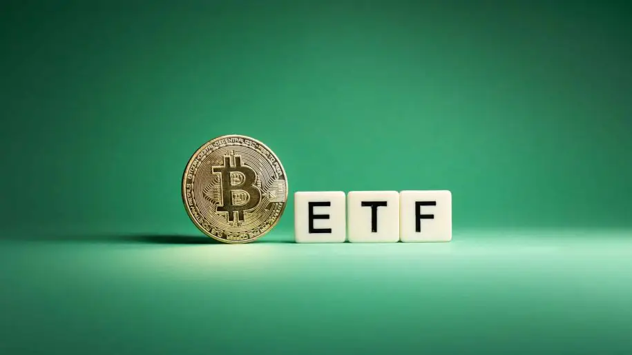 随着比特币抛售加速，美国现货加密货币ETF资金流出加剧