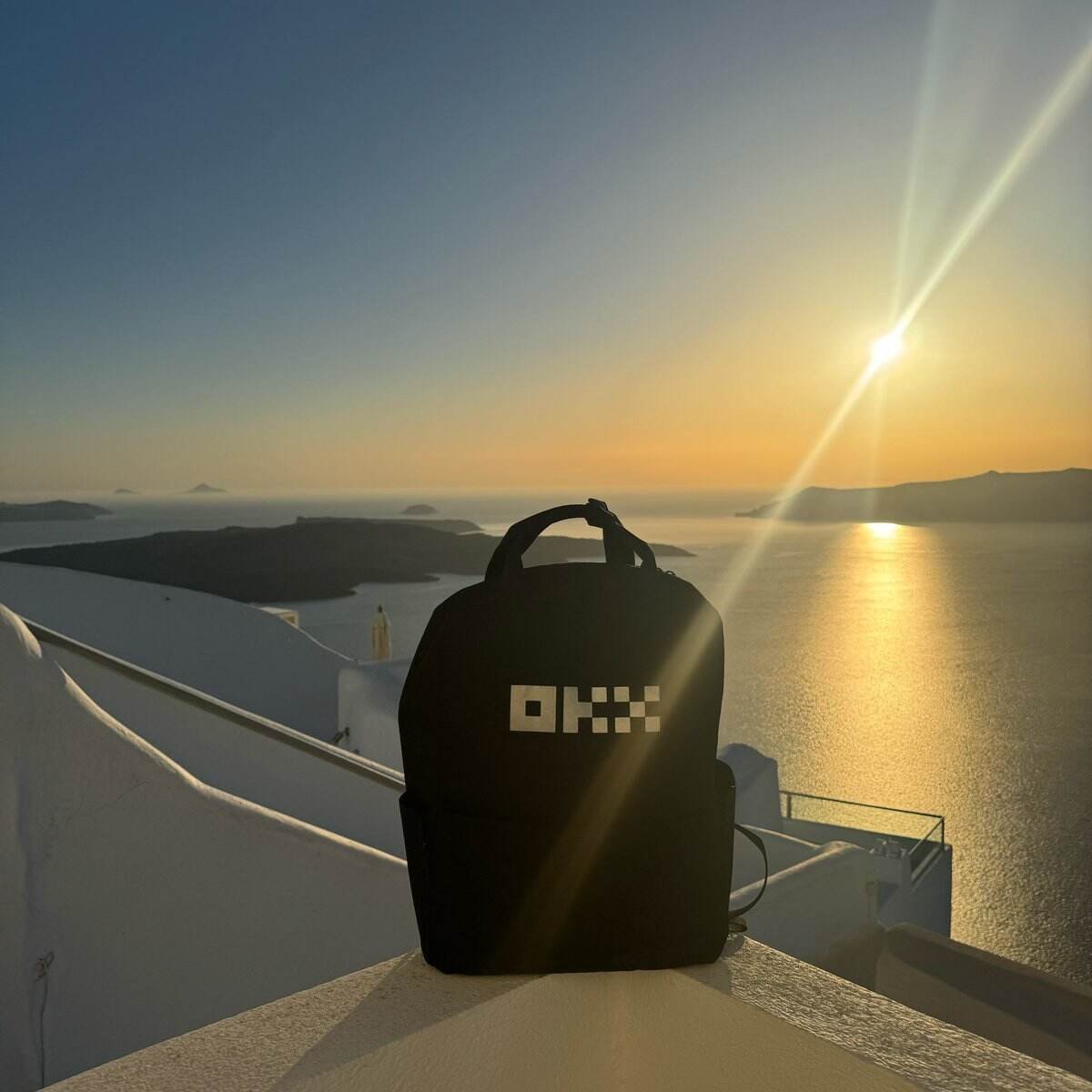 ☀️GM It's the weekend again, time for another day of outings with my OKX backpack!