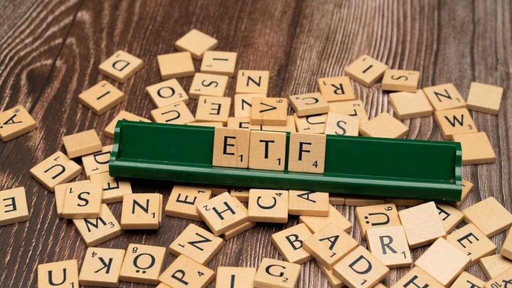 Crypto ETFs Face Outflows as Bitcoin and Ethereum Stall