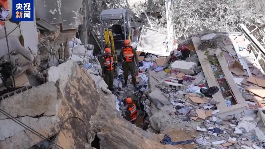 Iran bombed Haifa, Israel, in the past 24 hours, with no reports of missiles being intercepted. "Israel has effectively admitted defeat by abandoning the northern city."