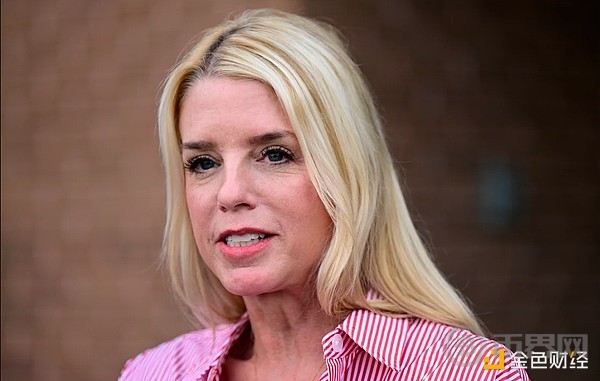 7353998 GeRGBLjCaUC0Z1lTR4XFIYmb8kse2PBq5UfhW4G8.jpeg